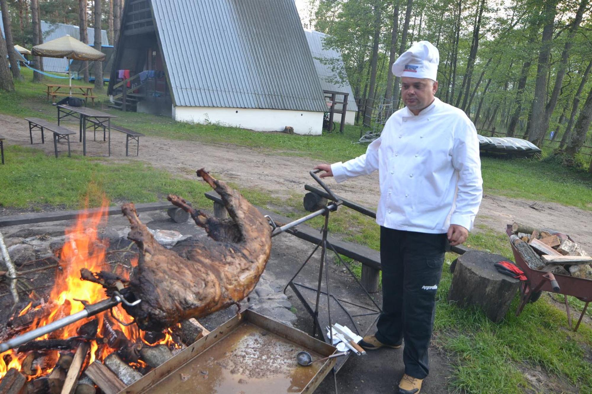 Osrodek Wypoczynkowo-Turystyczny Perla Krutyni Hotel Nowy Most Luaran gambar