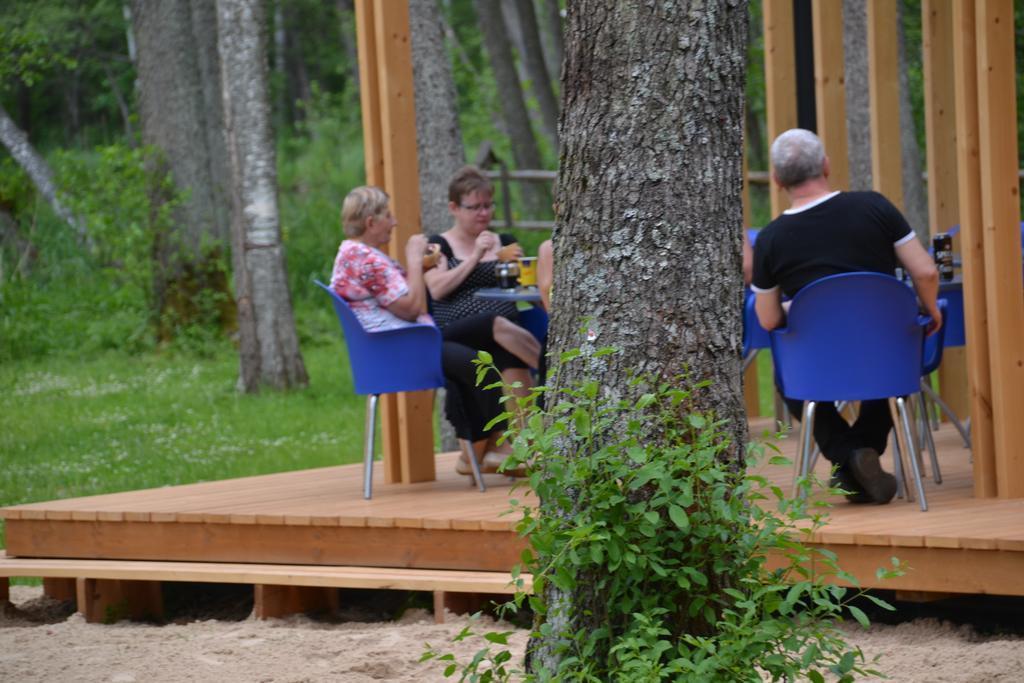 Osrodek Wypoczynkowo-Turystyczny Perla Krutyni Hotel Nowy Most Luaran gambar