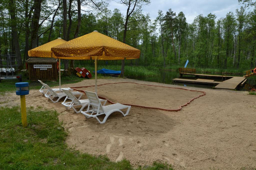 Osrodek Wypoczynkowo-Turystyczny Perla Krutyni Hotel Nowy Most Luaran gambar